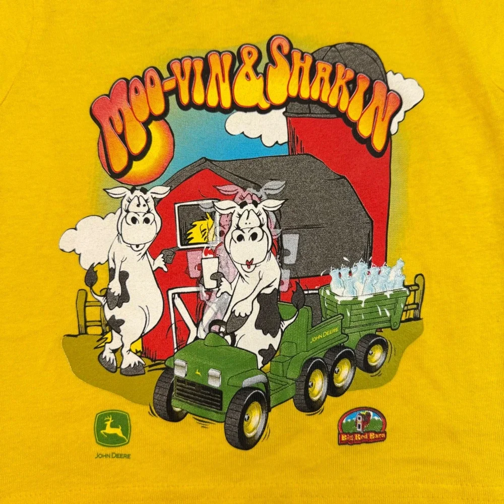 John Deere Moo‑vin & Shakin' Farm Graphic‎ Kids Tee Size 2 RC2 Racing Champions